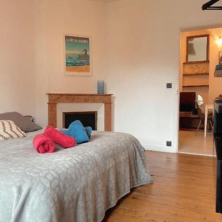 Appartement Charmant Centre Biarritz Exteriör bild