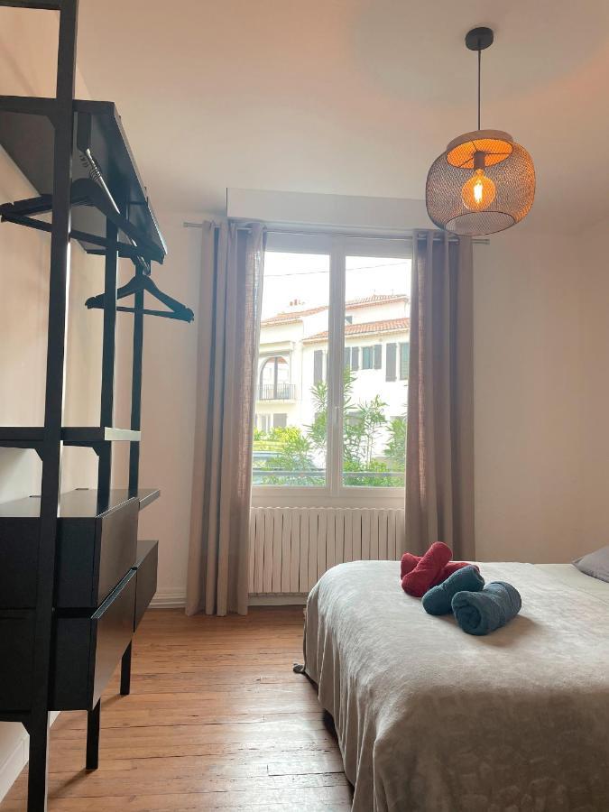 Appartement Charmant Centre Biarritz Exteriör bild