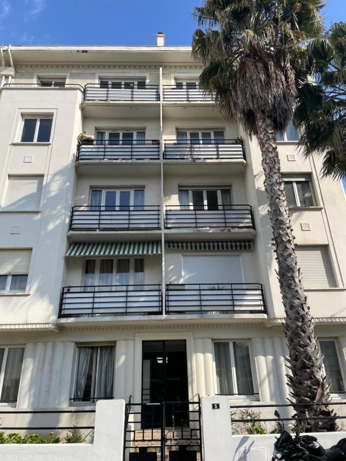 Appartement Charmant Centre Biarritz Exteriör bild